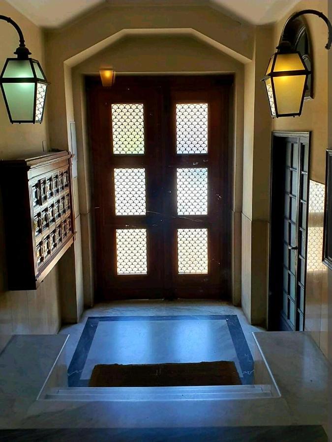 Large And Bright Amazing View Basilica San Giovanni In Laterano Apartment Rom